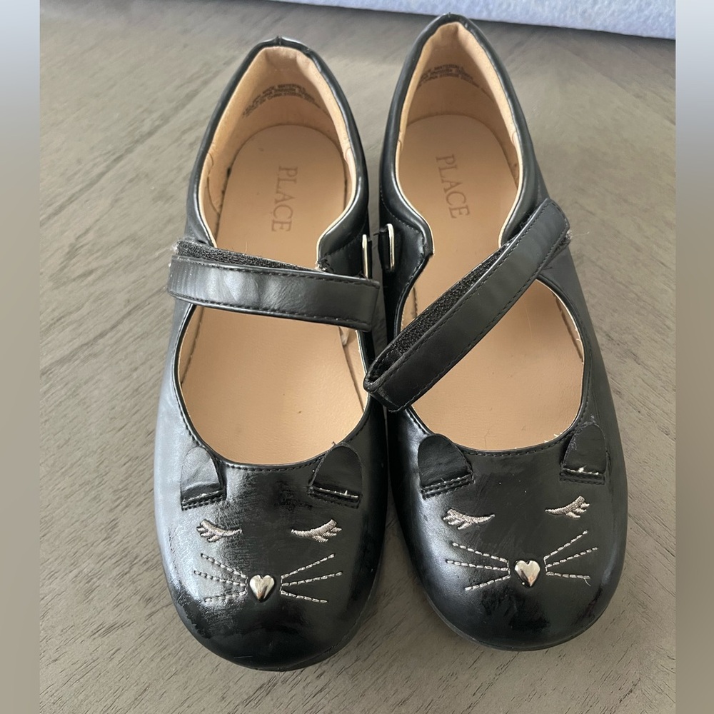 *SOLD* Girls Dress Shoes